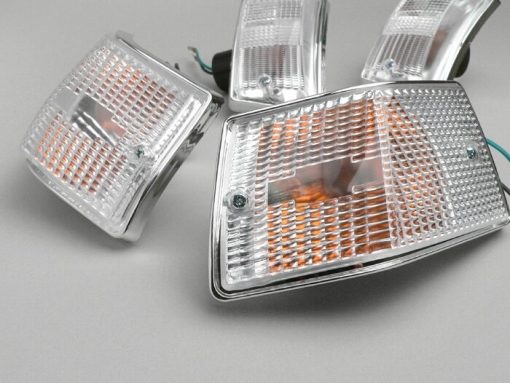 BGM5022 Blinker -BGM ORIGINAL 4er Set- Vespa PX80, PX125, PX150, PX200, T5 125cc Chromgehäuse – Weiss / Orange Birnen