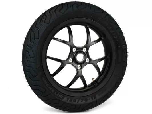 Komplettrad hinten -BGM PRO SPORT 13 Zoll- MICHELIN City Grip 2 130/70-13 – Vespa GTS, GTS Super, ​GTV, Sei Giorni, GT 60, ​GT, ​GT L 125-300ccm – schwarz matt